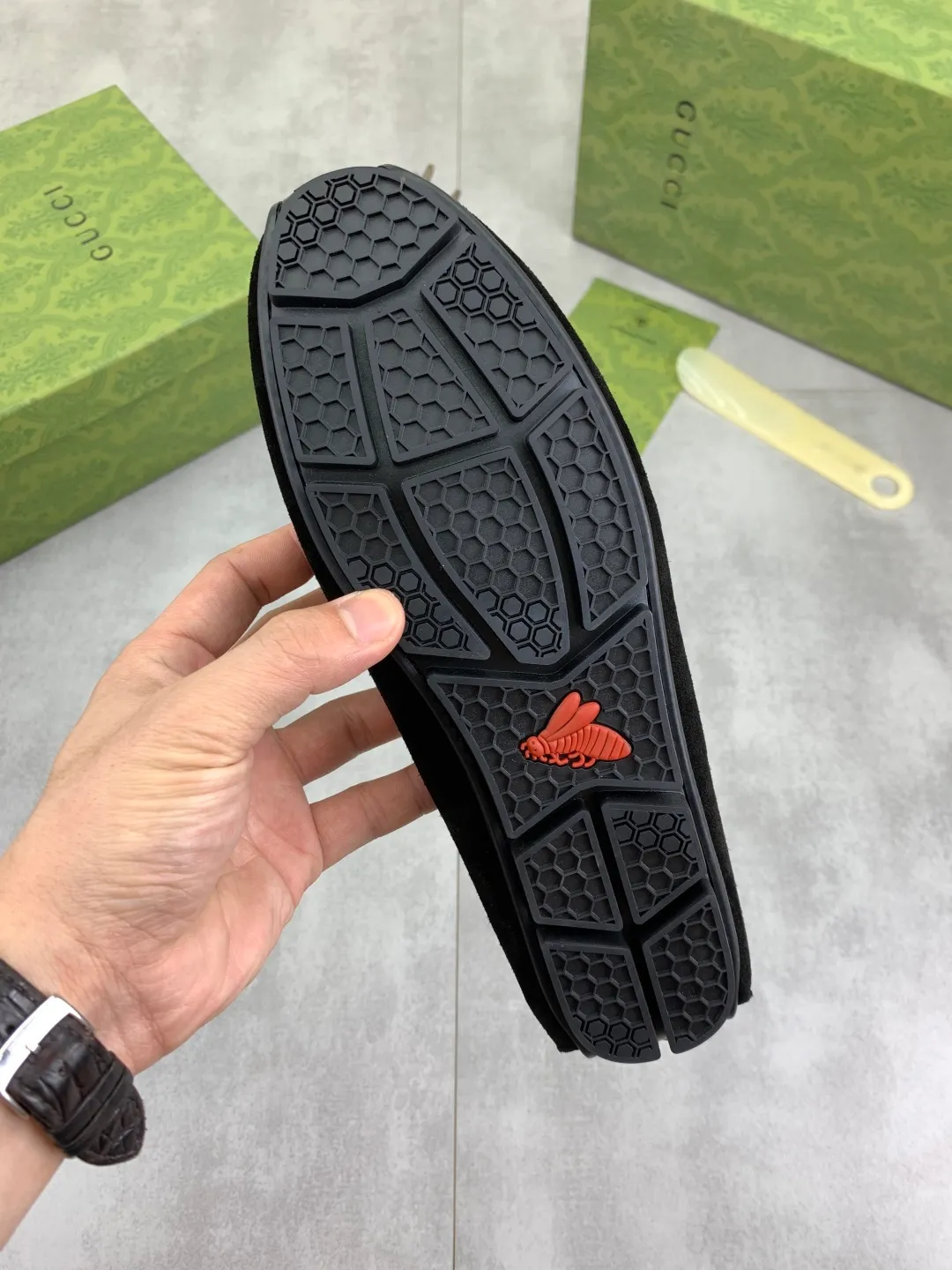 Men's men's shoes 💰P340💰[New style]🆘[GUCCI] New classic beanie shoes; Hong Kong original top quality, exquisite craftsmanship, top quality💪🏼High-end boutique men's beanie shoes, British fashion style 🎈The upper is made of Italian imported calfskin🔥, comfortable and breathable, fully imported soft pigskin lining, lazy slip-on Loaf style This fabric is made of 🇮🇹🎈, which is suitable for drivers to drive, and the original non-slip and wear-resistant rubber outsole 🎈Number of codes: 38-45 Multi-color 🉑️ to choose from